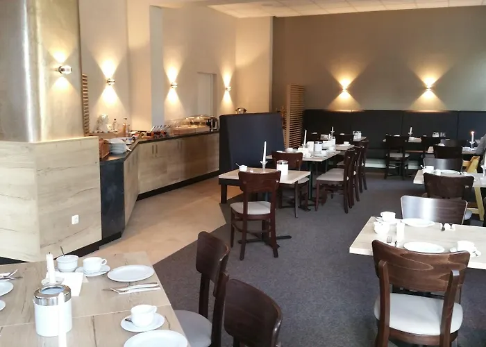 Hotel An Der Altstadt 3*